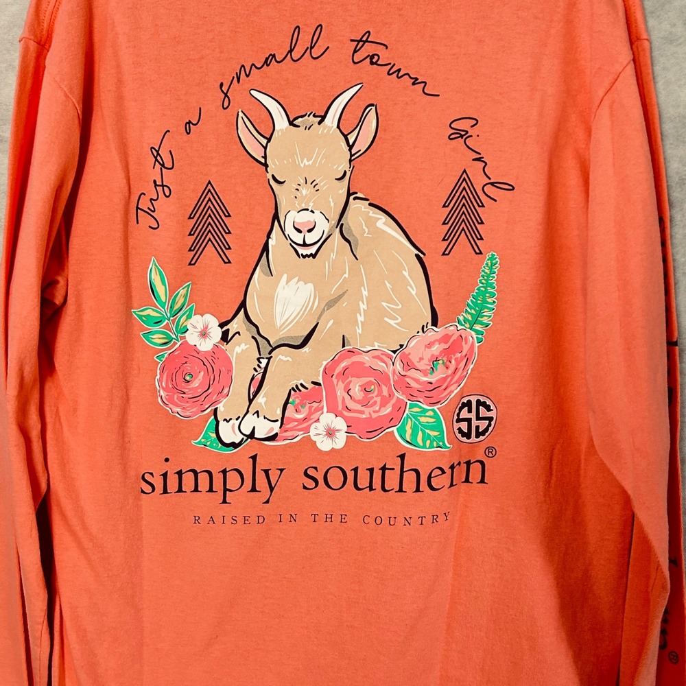 Simply Southern Large Just A Small Town Girl Goat Long Sleeve T-Shirt